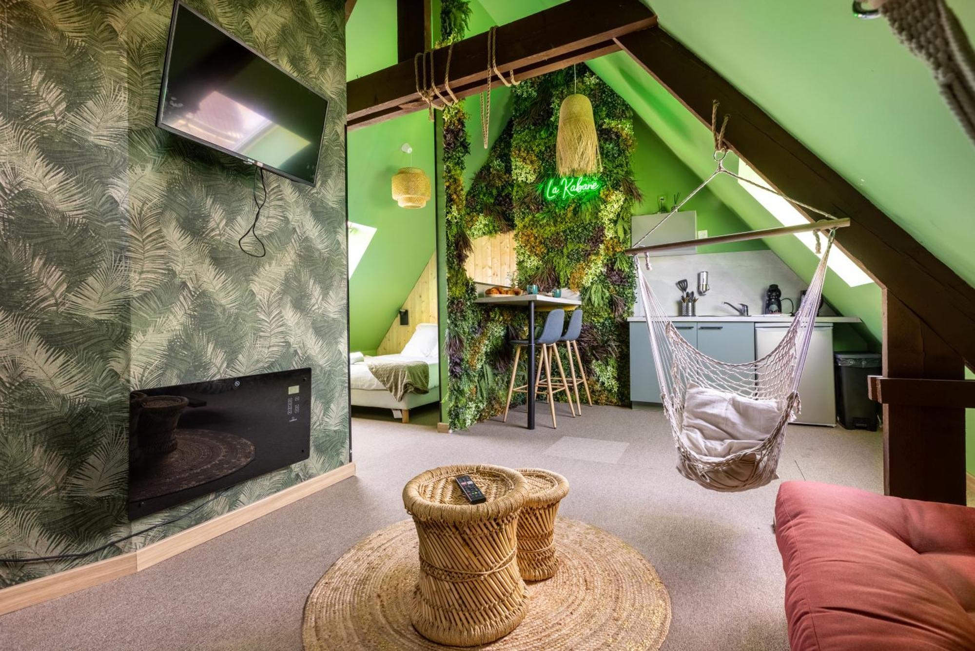La Kabane , Appartement Proche Centre Et Plage Avec Experience Decoration Jungle Unique เลอปอร์เตล ภายนอก รูปภาพ