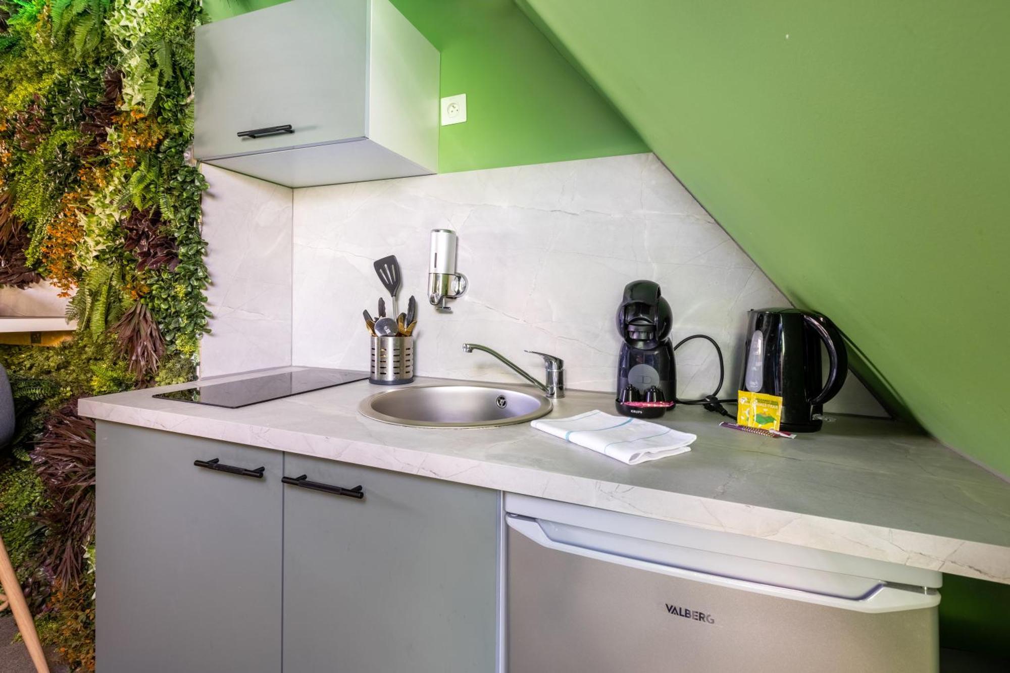 La Kabane , Appartement Proche Centre Et Plage Avec Experience Decoration Jungle Unique เลอปอร์เตล ภายนอก รูปภาพ